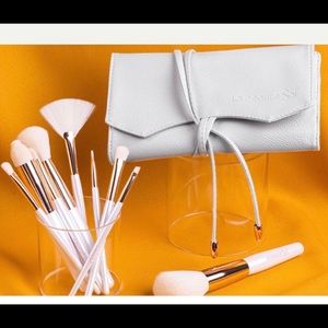 La Beaute Soi 10 piece brush makeup set 💓🤩